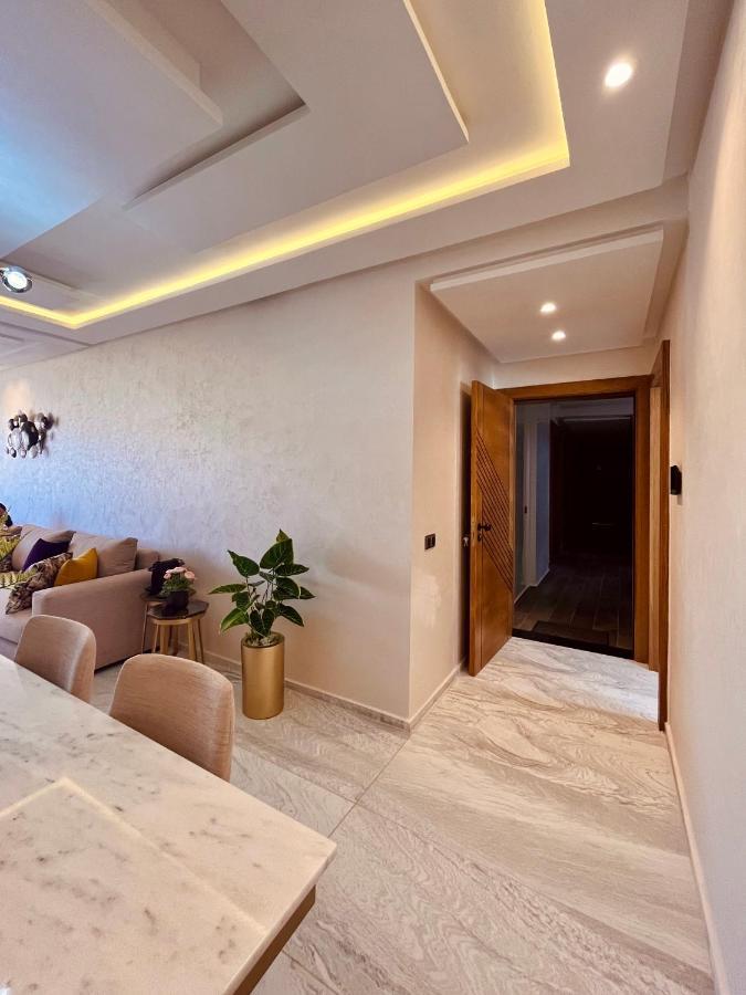 Appartement Moderne Au Decor Raffine Kenitra Esterno foto