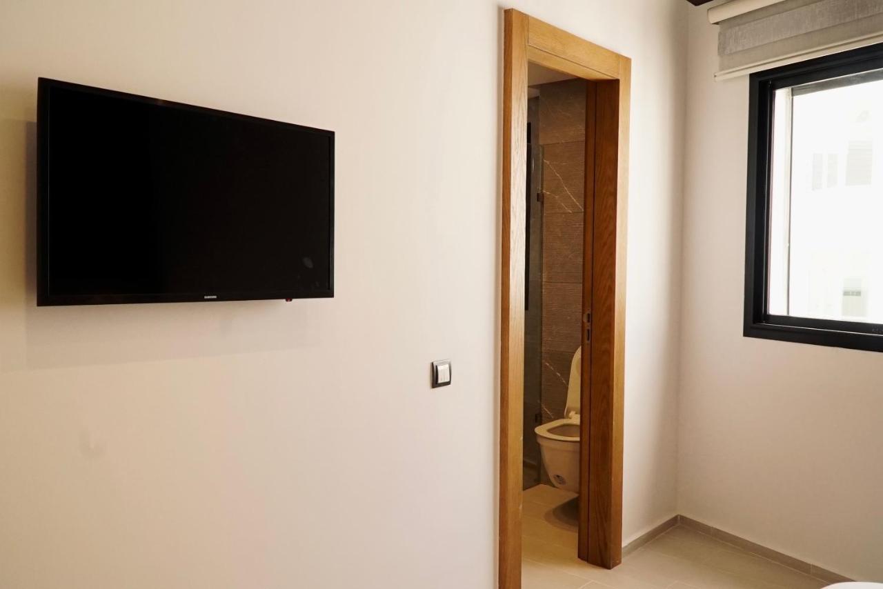 Appartement Moderne Au Decor Raffine Kenitra Esterno foto